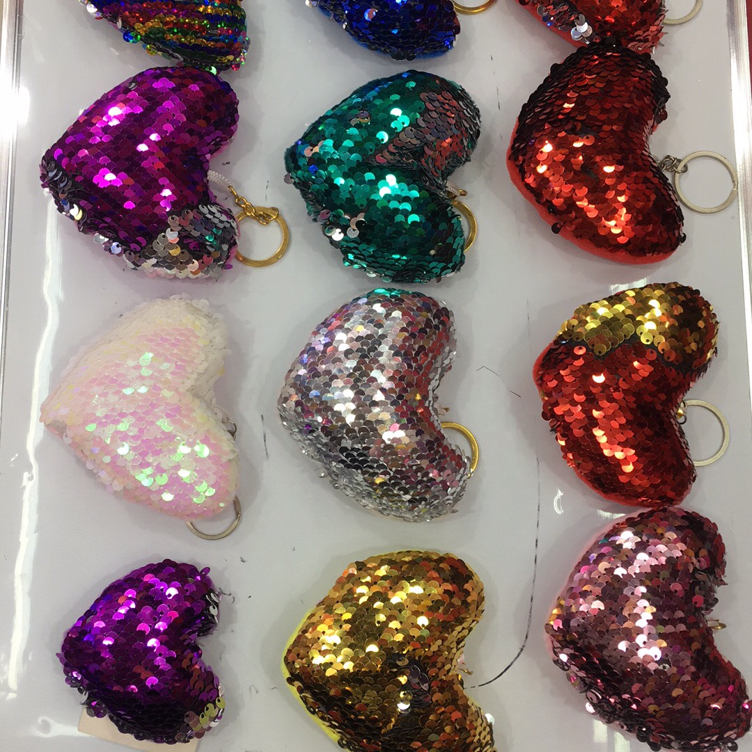 Sequined small heart pendant