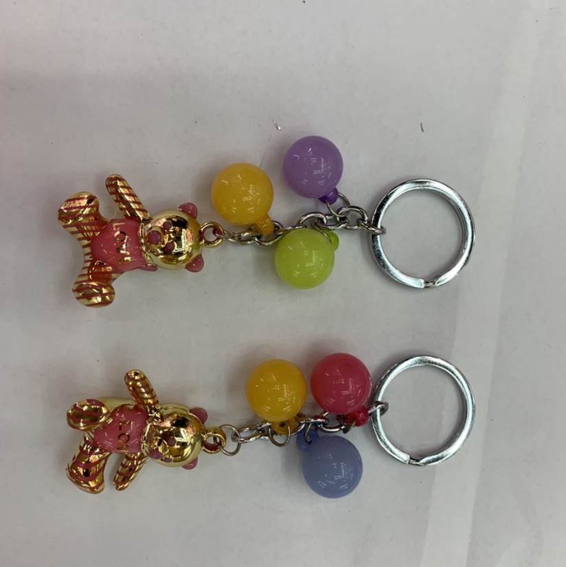 红色小熊水晶挂件