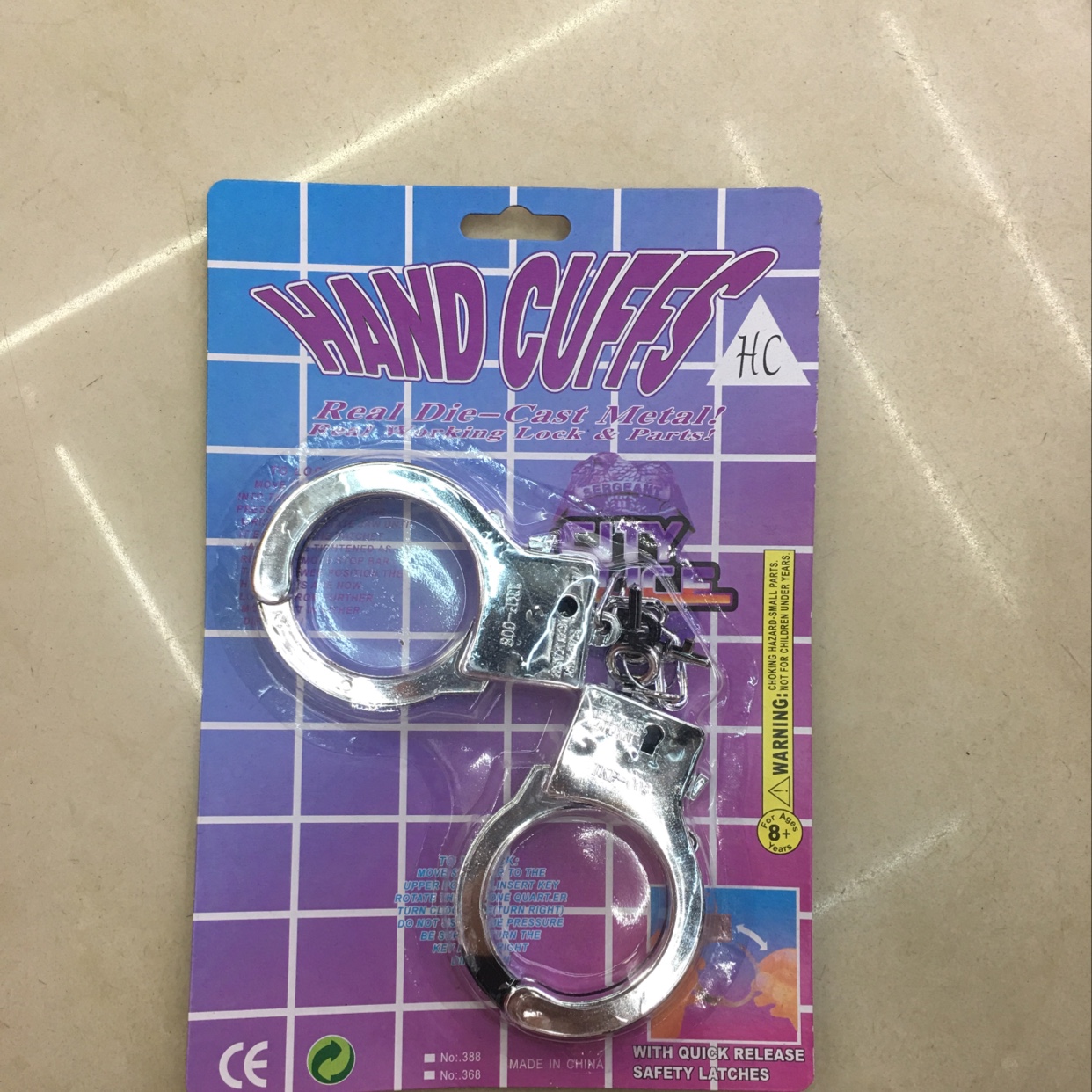Plastic handcuffs thumbnail
