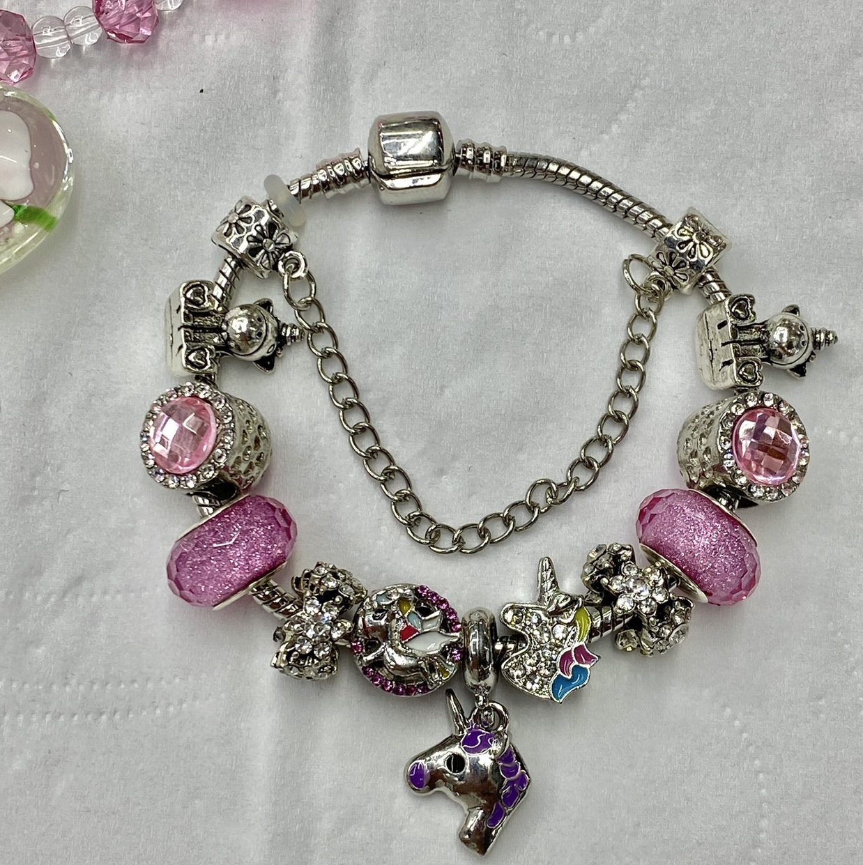 Pandora bracelet necklace full figure