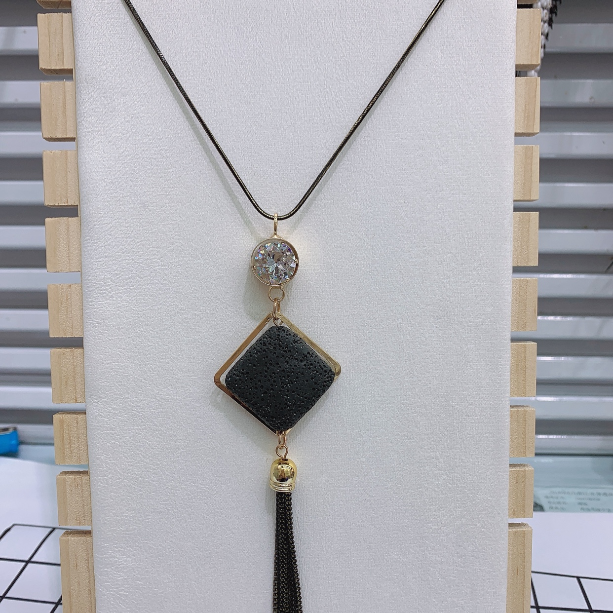 European and American new simple long tassel volcanic stone necklace fashion joker female accessories color protection allergy necklace thumbnail