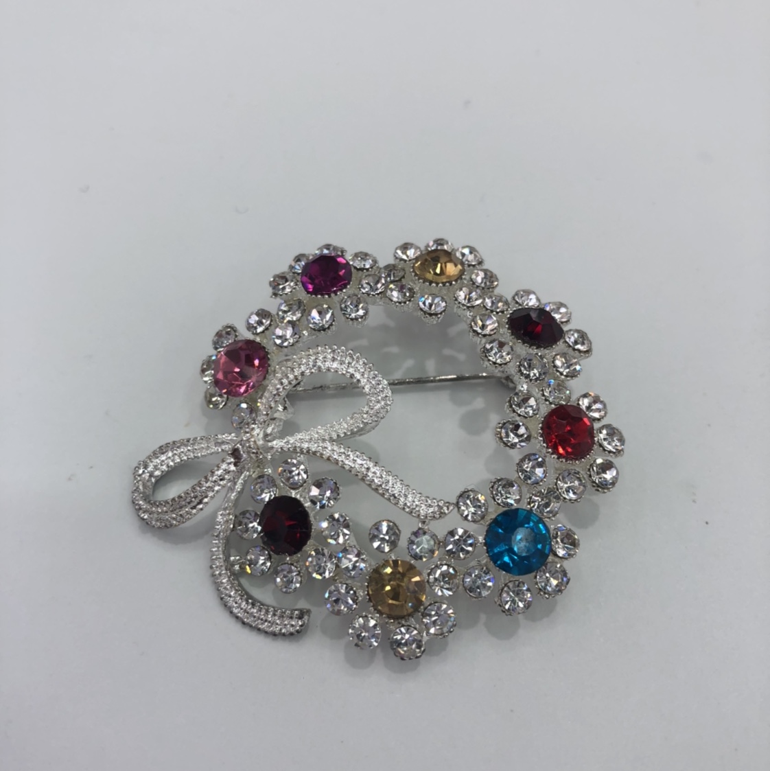 Yu Na's A-074 trendy design, light luxury, niche and simple brooch