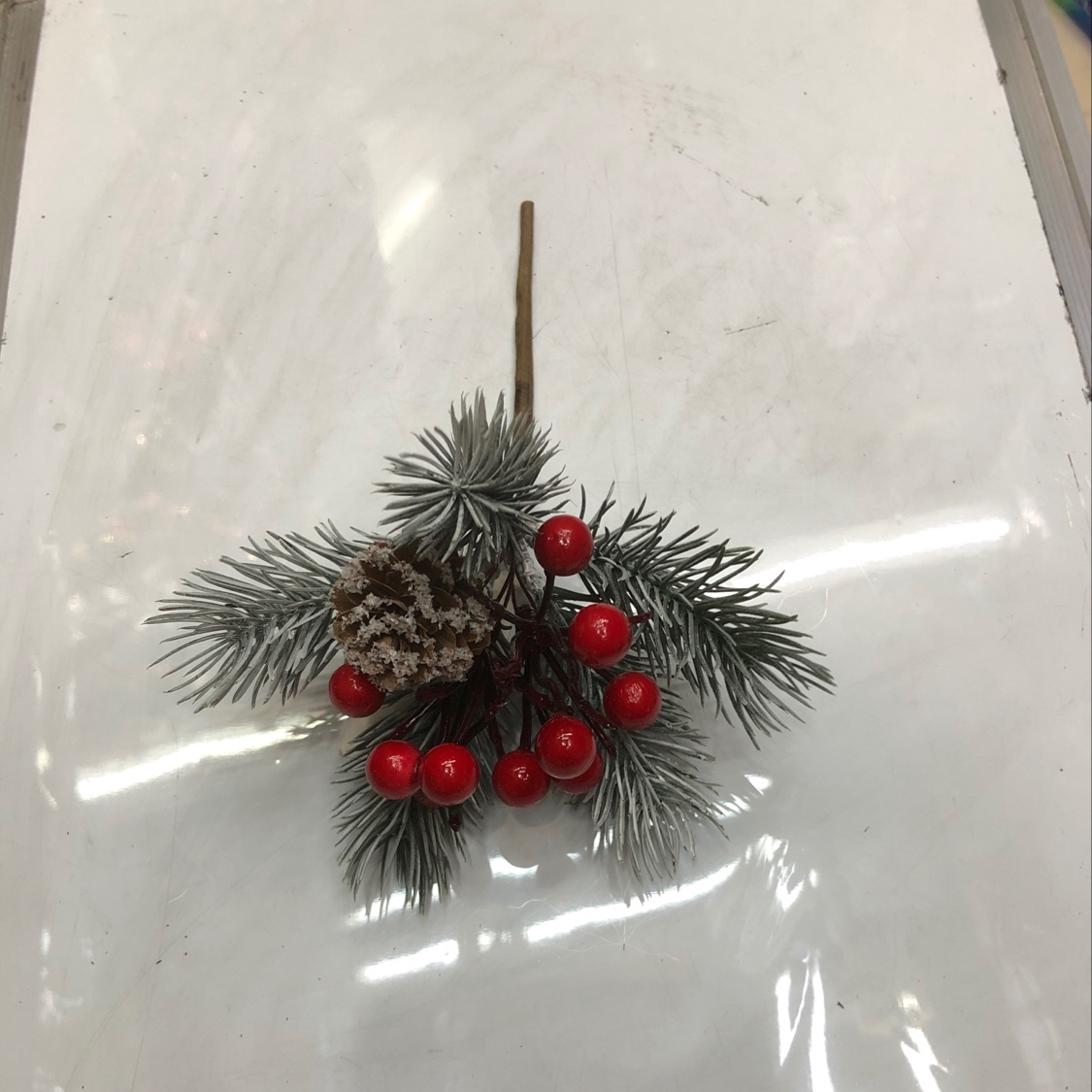 Red Christmas Fruit SM-13858 thumbnail