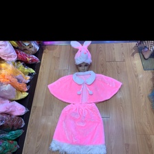 粉兔女款三件套有白色和粉色两色