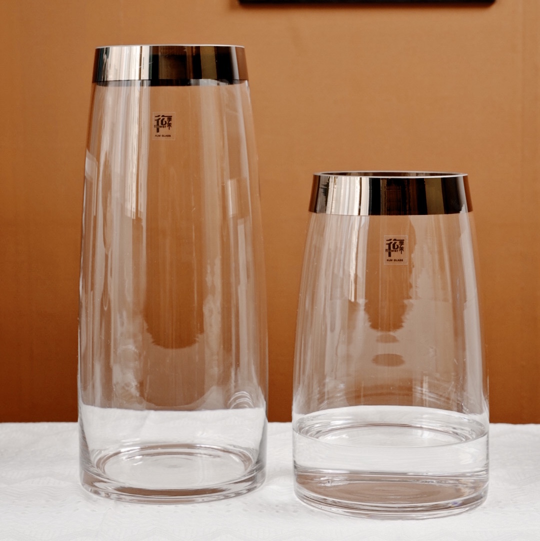 Modern, simple and light luxury style, transparent glass vase with a closed edge, living room decoration, lucky bamboo creative flower arrangement decoration, factory direct sales and wholesale Specification image