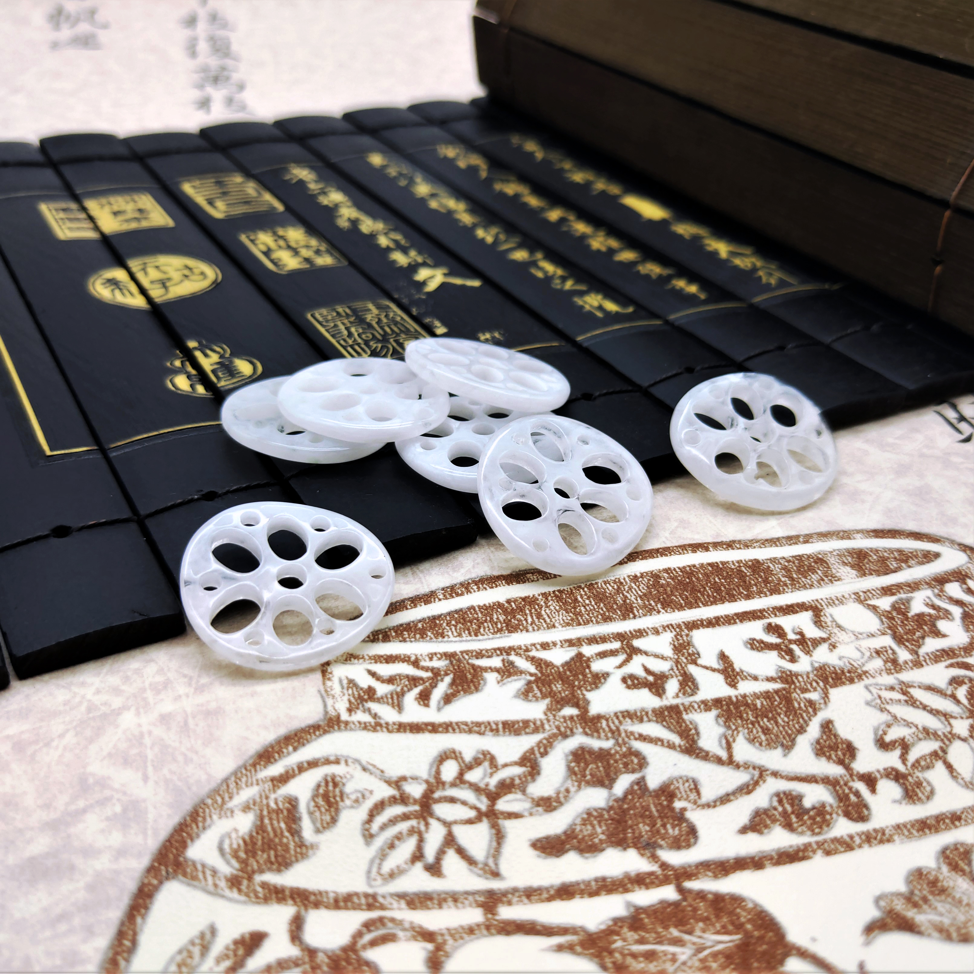 Best-selling resin imitation ivory fruit car pendant accessory, the same style of tassel lotus root slices DIY pendant material as "Chen Qing Ling" detail image 4