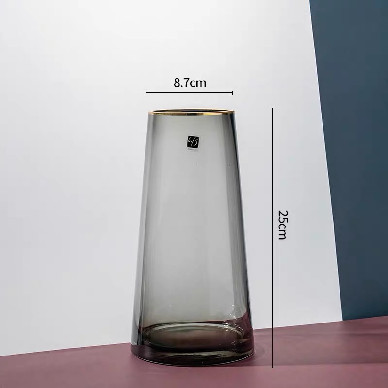 Simple Nordic-style hand-gilded transparent glass vases, creative flower arrangement decorative items, factory direct sales and wholesale Specification image