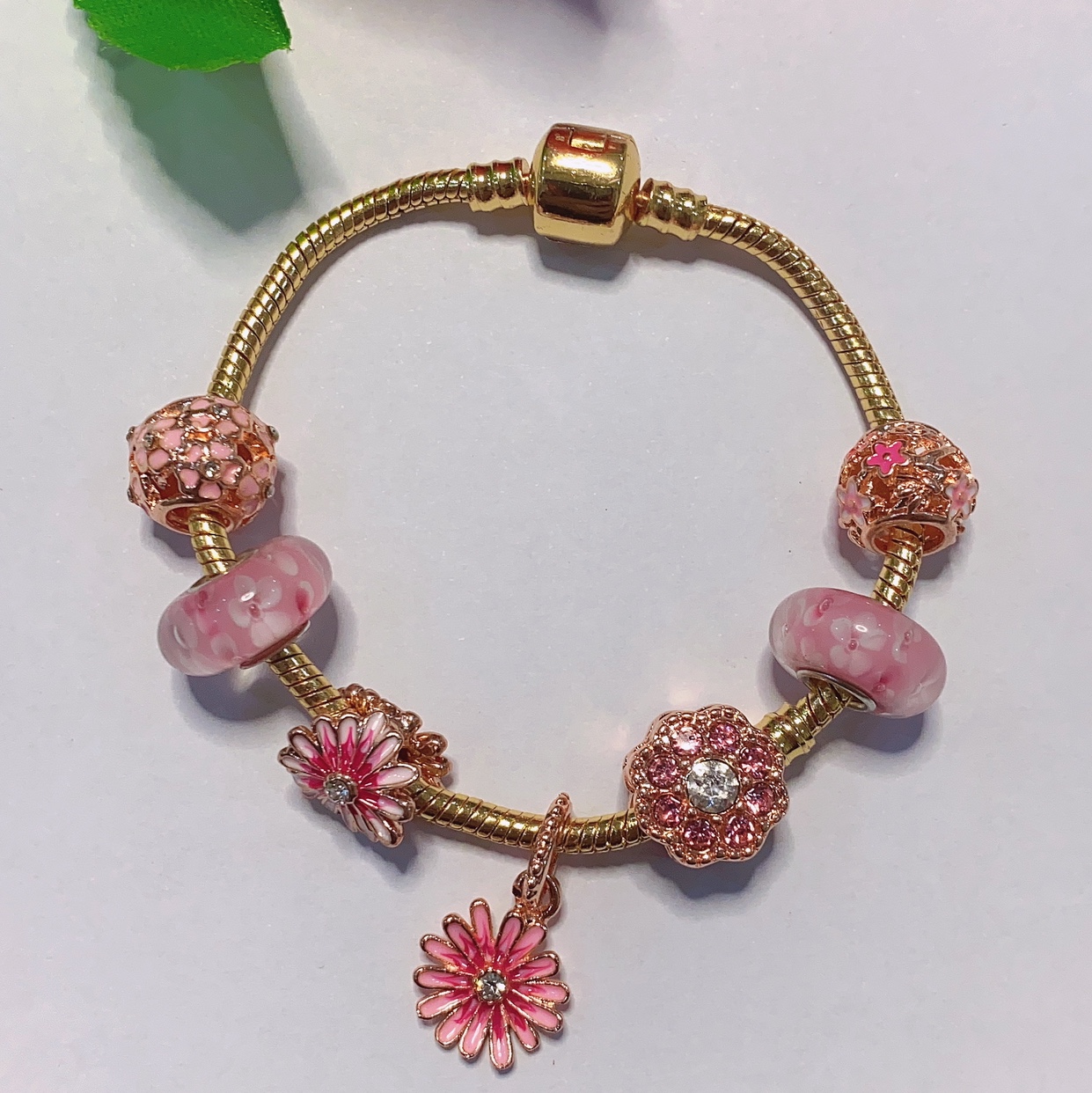Pandona bracelet gold thumbnail