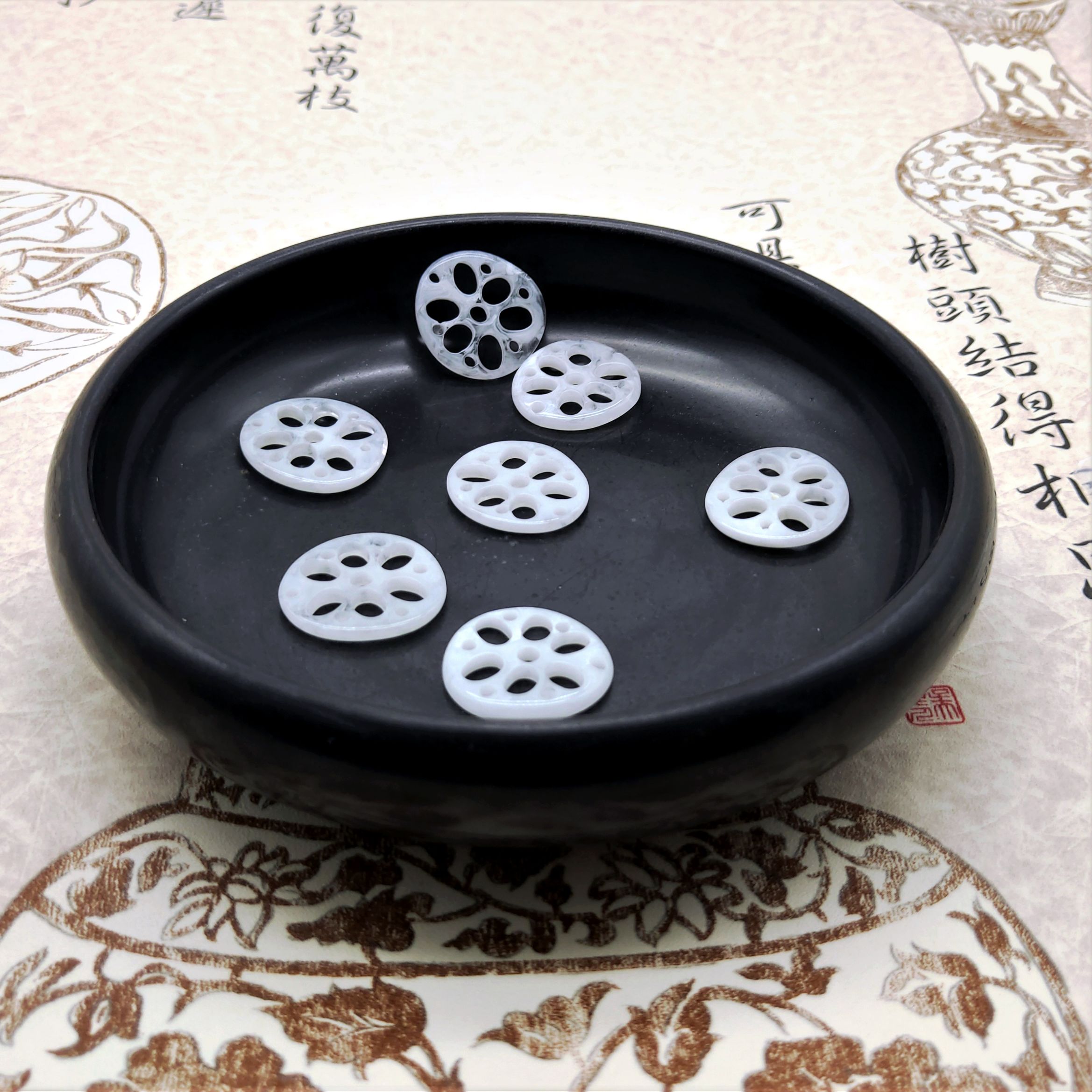 Best-selling resin imitation ivory fruit car pendant accessory, the same style of tassel lotus root slices DIY pendant material as "Chen Qing Ling" Specification image