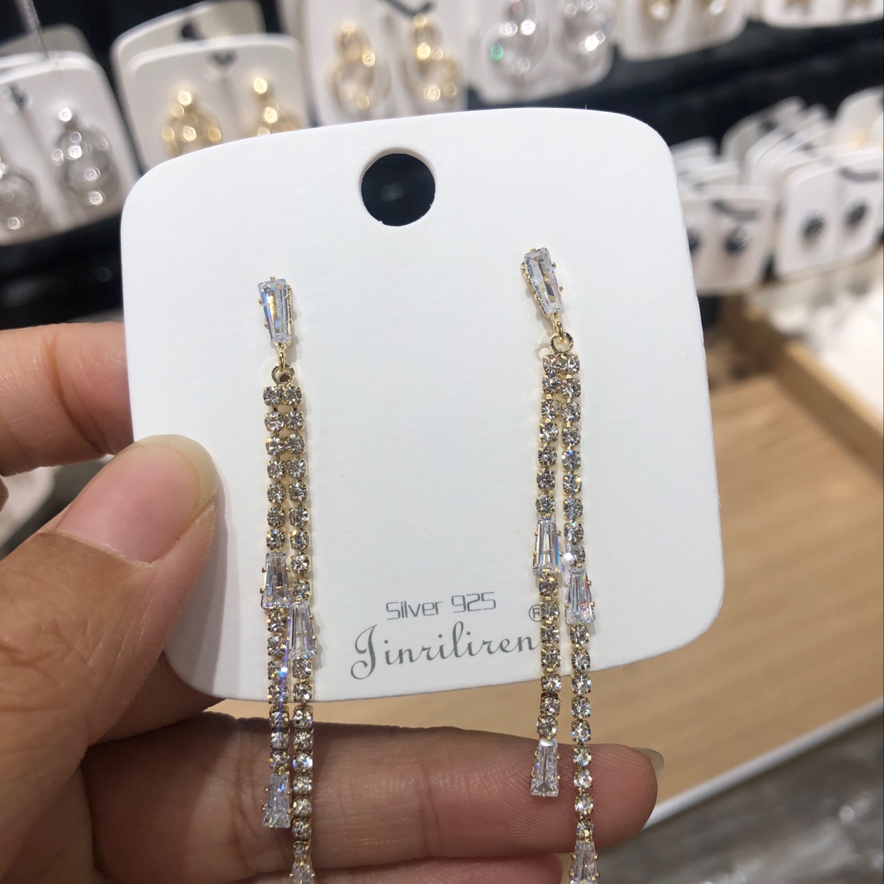 Today beauty fashion trend new Korean version earrings long claw chain series thumbnail