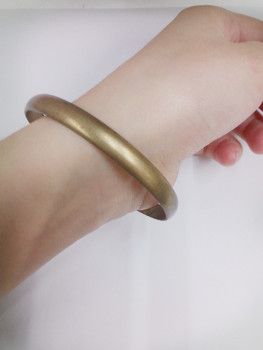 Korean version bracelet, arc bracelet, smooth plate, European and American copper bracelet full figure