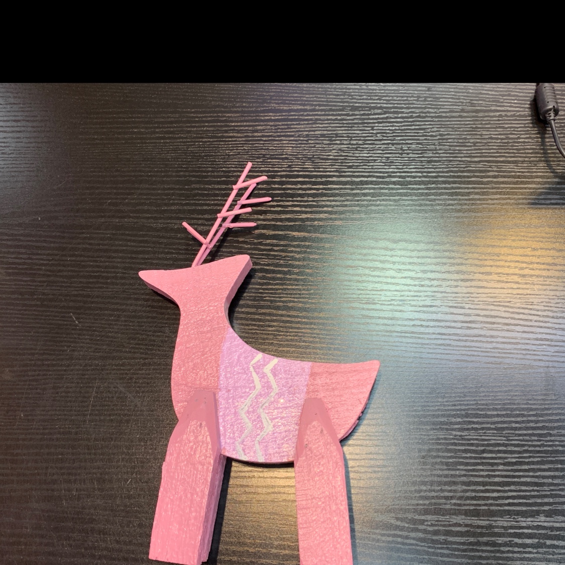 Christmas decoration: 18cm wooden deer, pink, red wooden sign, table ornament Specification image