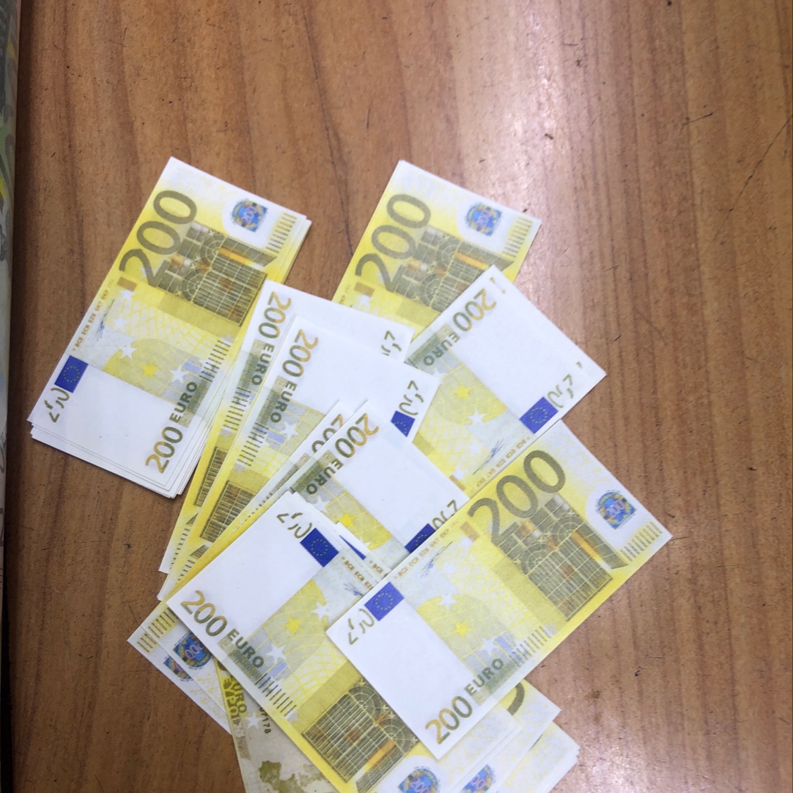 欧元礼花30cm白底实物图