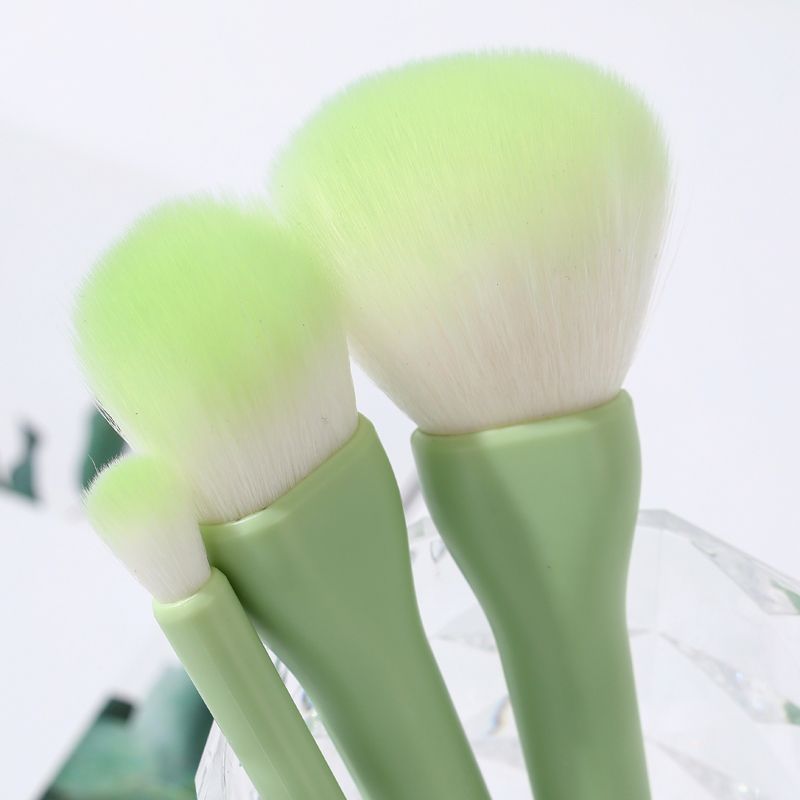 Eimei 8 Makeup Brush Brush Brush Blush Brush Highlight Brush Eyeshadow Brush Smudge Brush Green undefined