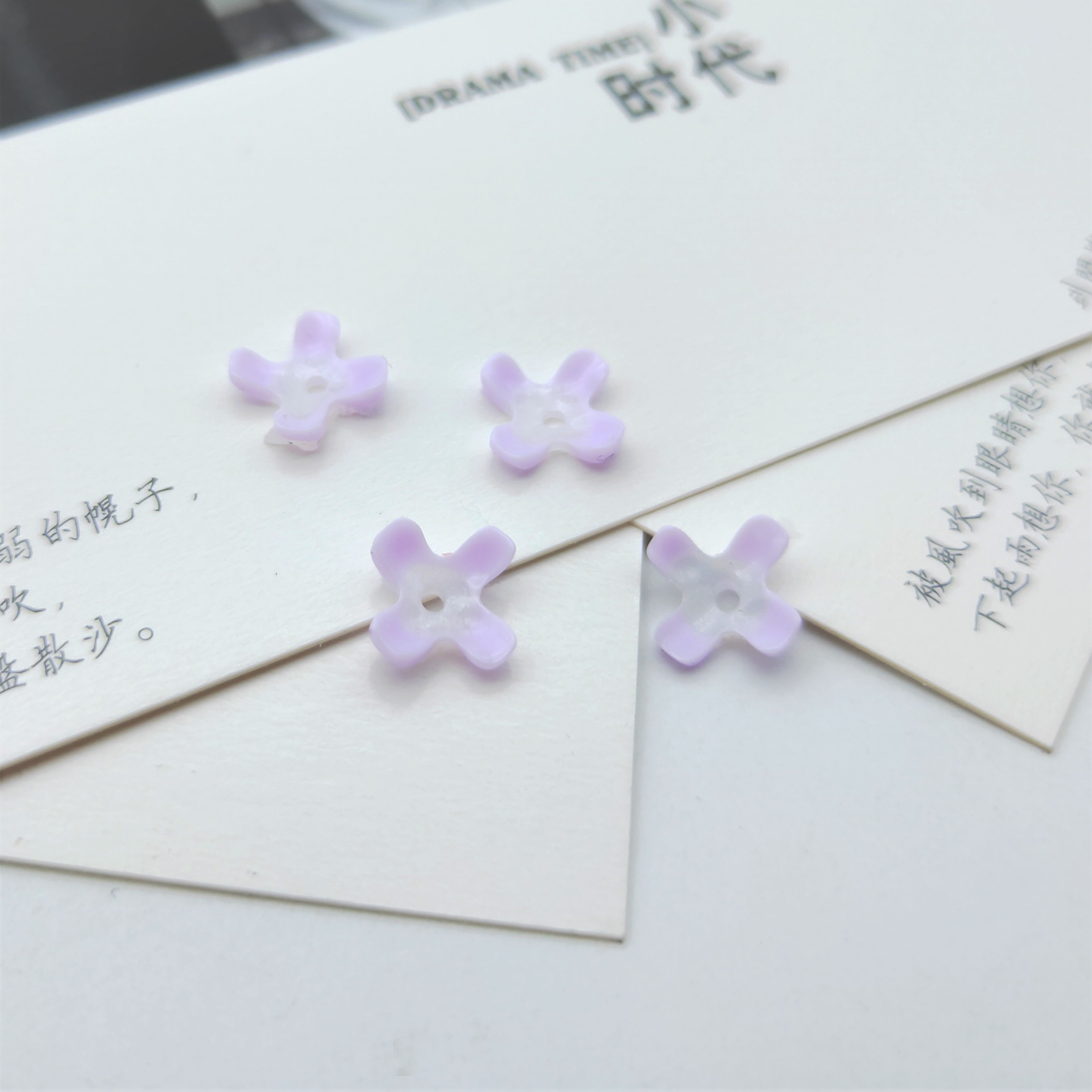 Resin imitation yellow disc osmanthus four-petal flower handcrafted DIY Hanfu hairpins, accessories, ear studs, handicraft accessories detail image 5