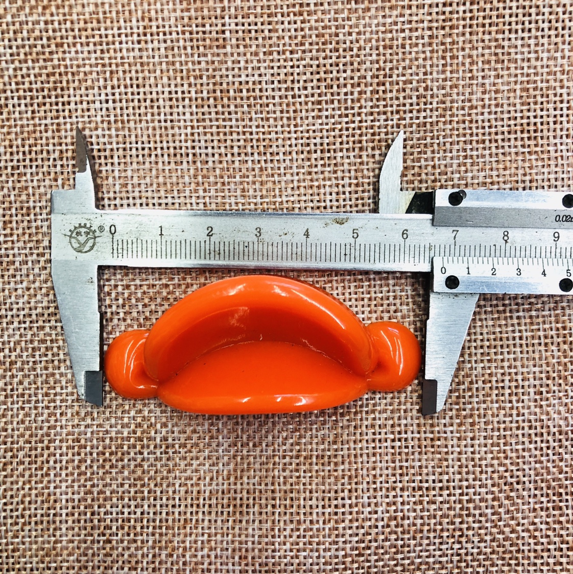 68 mm long duck mouth thumbnail