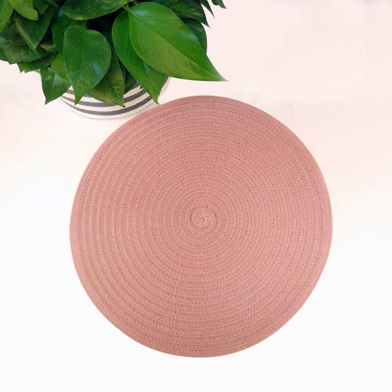 Xuan Ma Japanese Korean Style Round Placemat Tesla Placemat Solid Color Western Placemat Pvc Wear-Resistant Hotel Washable Placemat Application Scenario