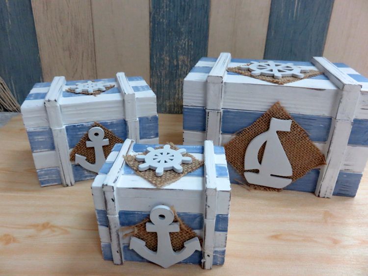 Set of three wooden box 2 thumbnail