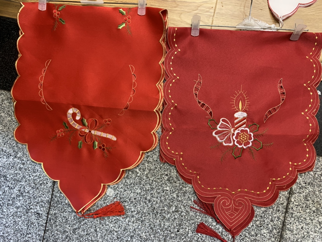 Embroidered table flag 2
