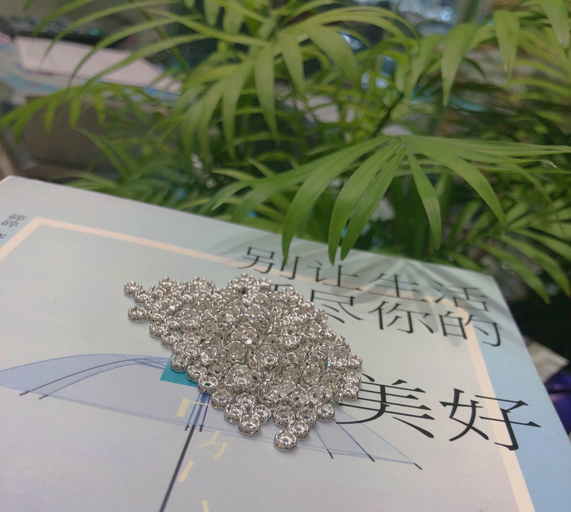 4mm wave edge diamond ring: silver, gold, rose gold, Kc gold, white K, gun black Application Scenario