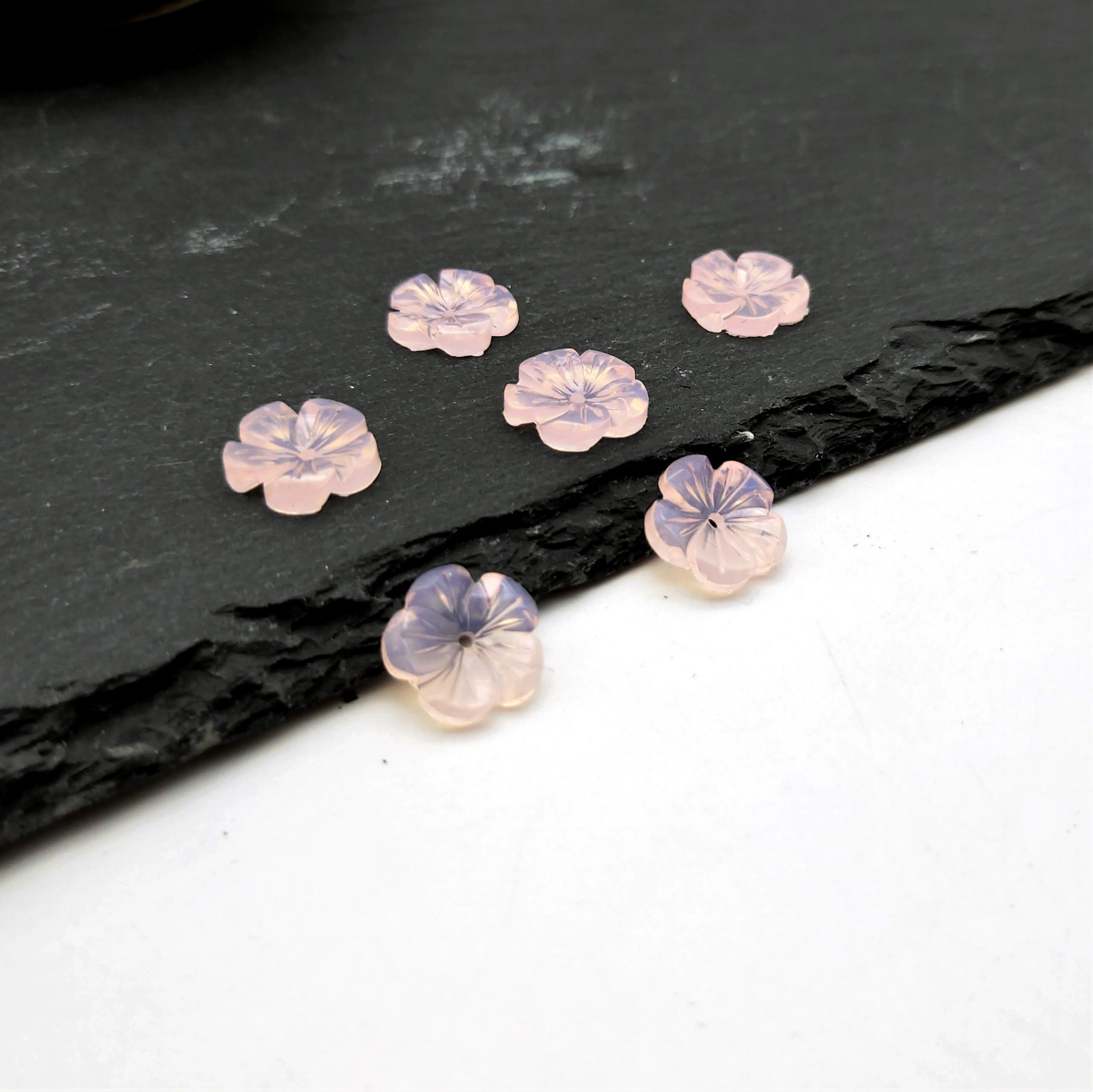 Imitation shell resin plum blossom 12mm perforated bowl flower handcrafted diy accessories Hanfu ancient-style cosplay hairpin head accessories undefined