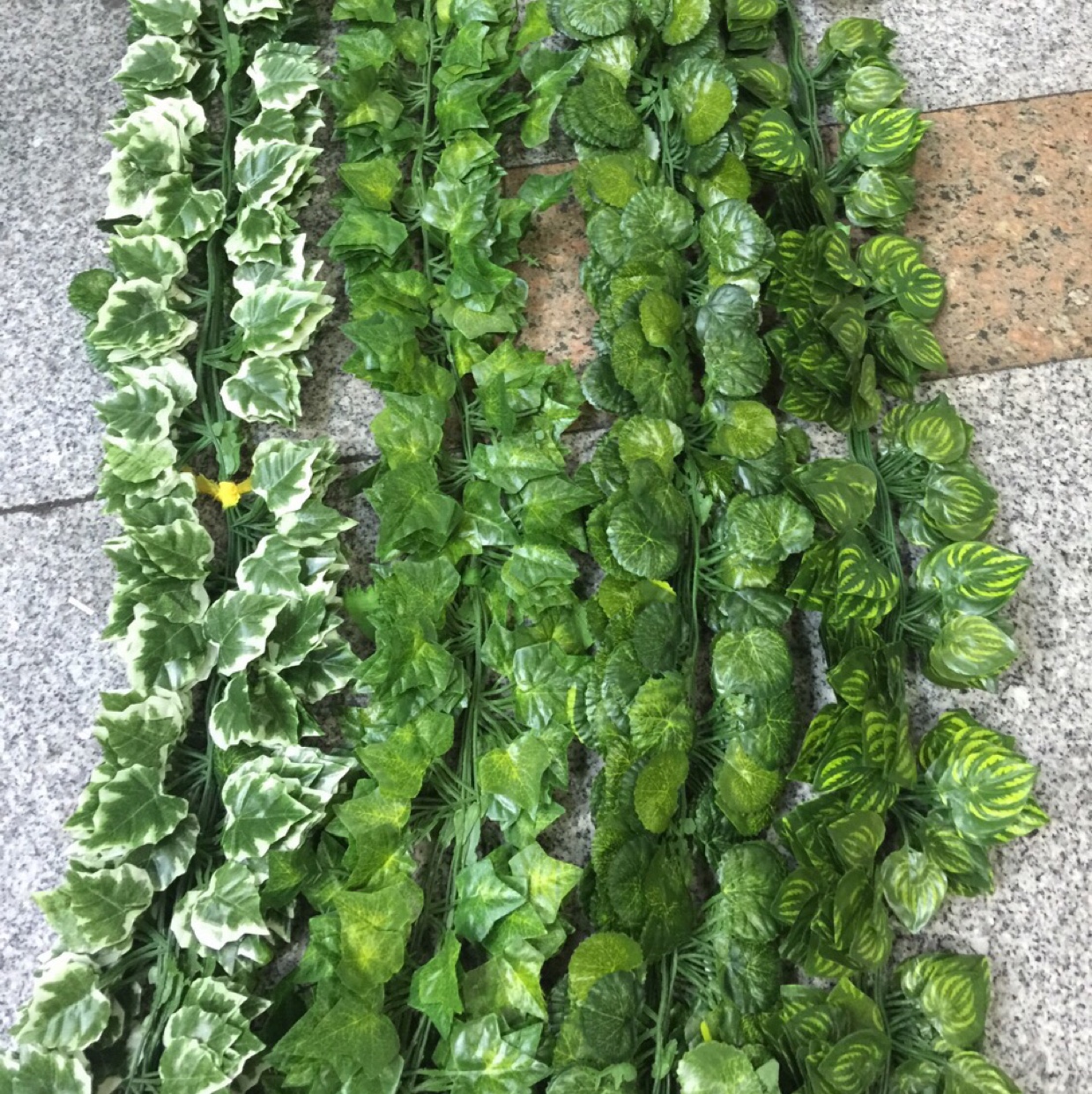 仿真壁挂假花藤条葡萄树叶吊顶管道装饰藤蔓塑料绿植物缠绕遮挡仿真花