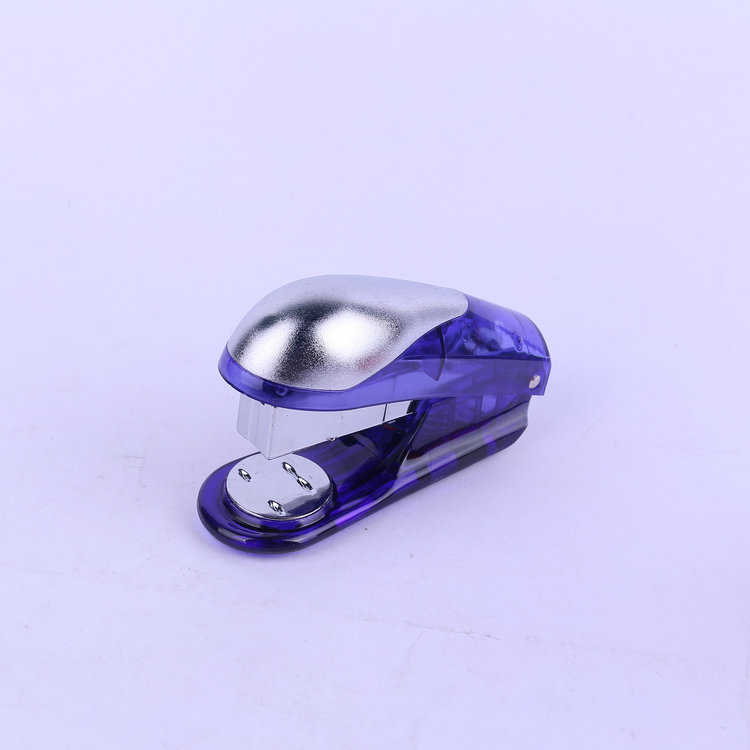 厂家直供 触电整人玩具电人订书机 整蛊 恶搞玩具 恶作剧玩具详情3