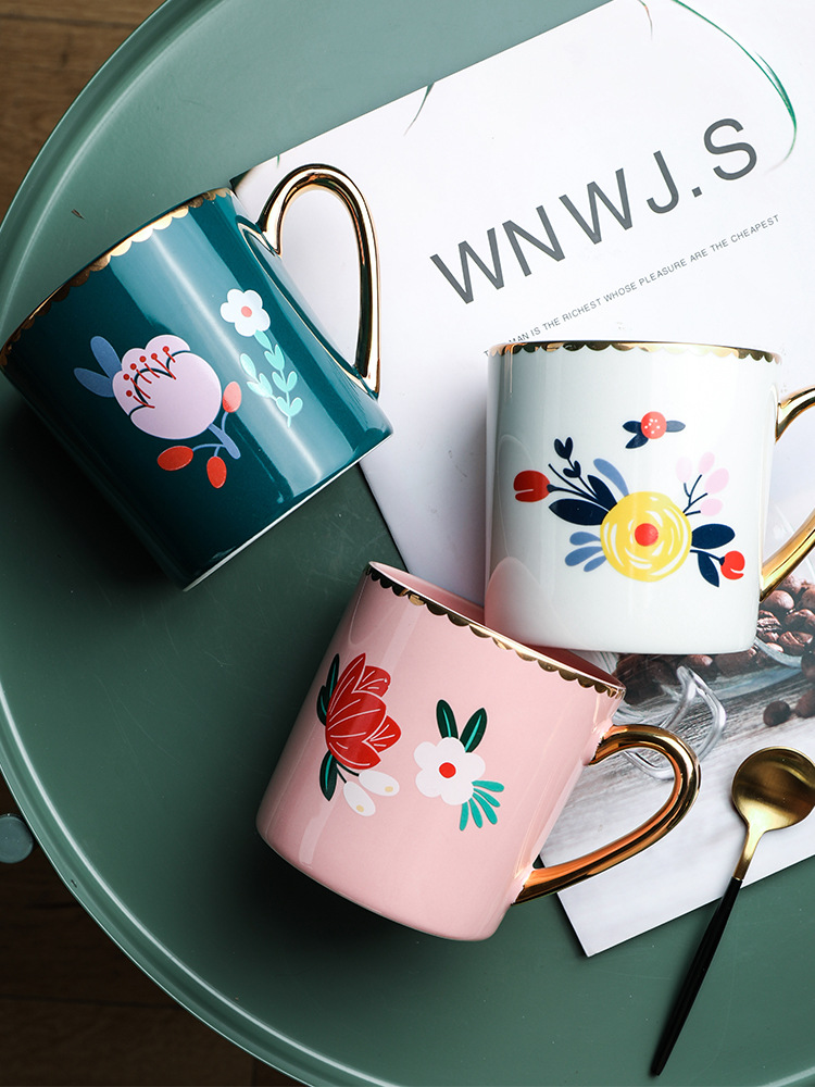 Girlish heart flower-painted gold mug Hyuna style home milk cup Breakfast cup Office coffee cup Ceramic cup