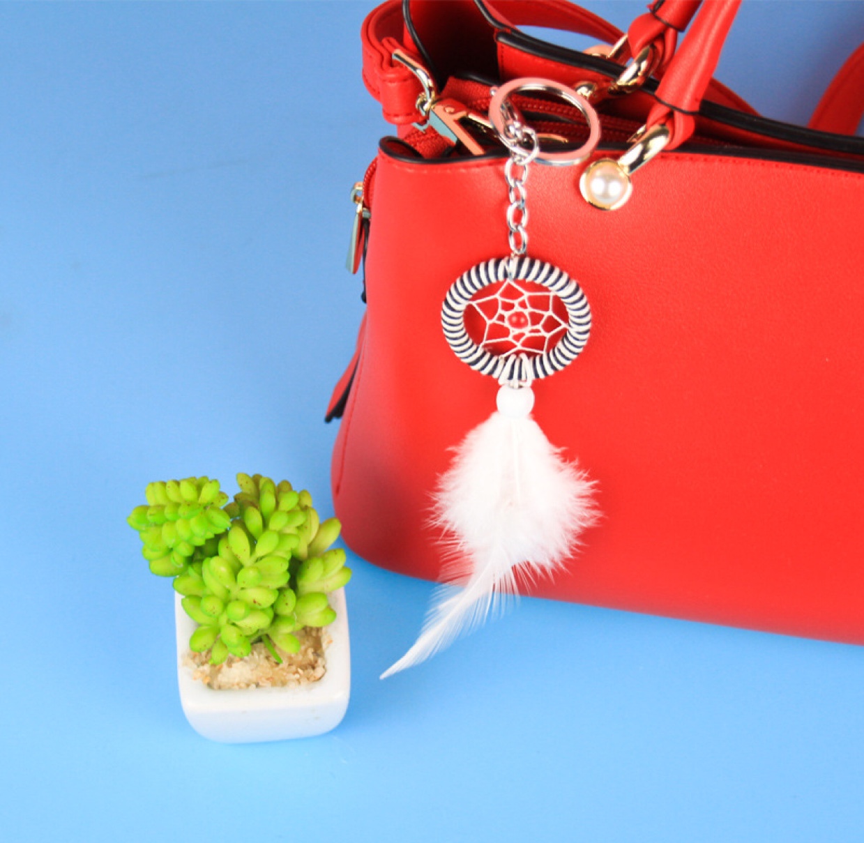مفاتيحصغيرة متعددة الألوان Item Picture