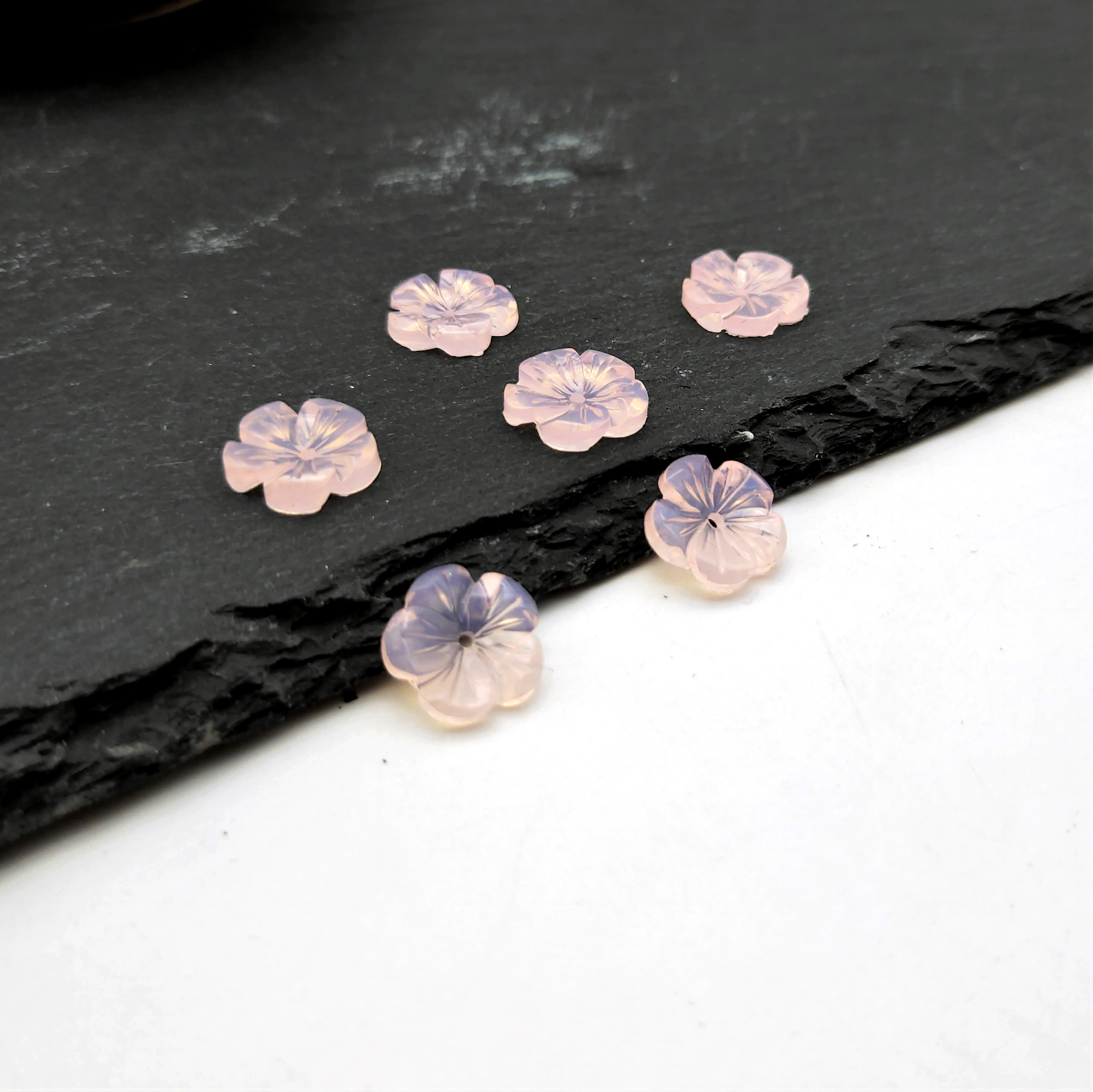 Imitation shell resin plum blossom 12mm perforated bowl flower handcrafted diy accessories Hanfu ancient-style cosplay hairpin head accessories detail image 4
