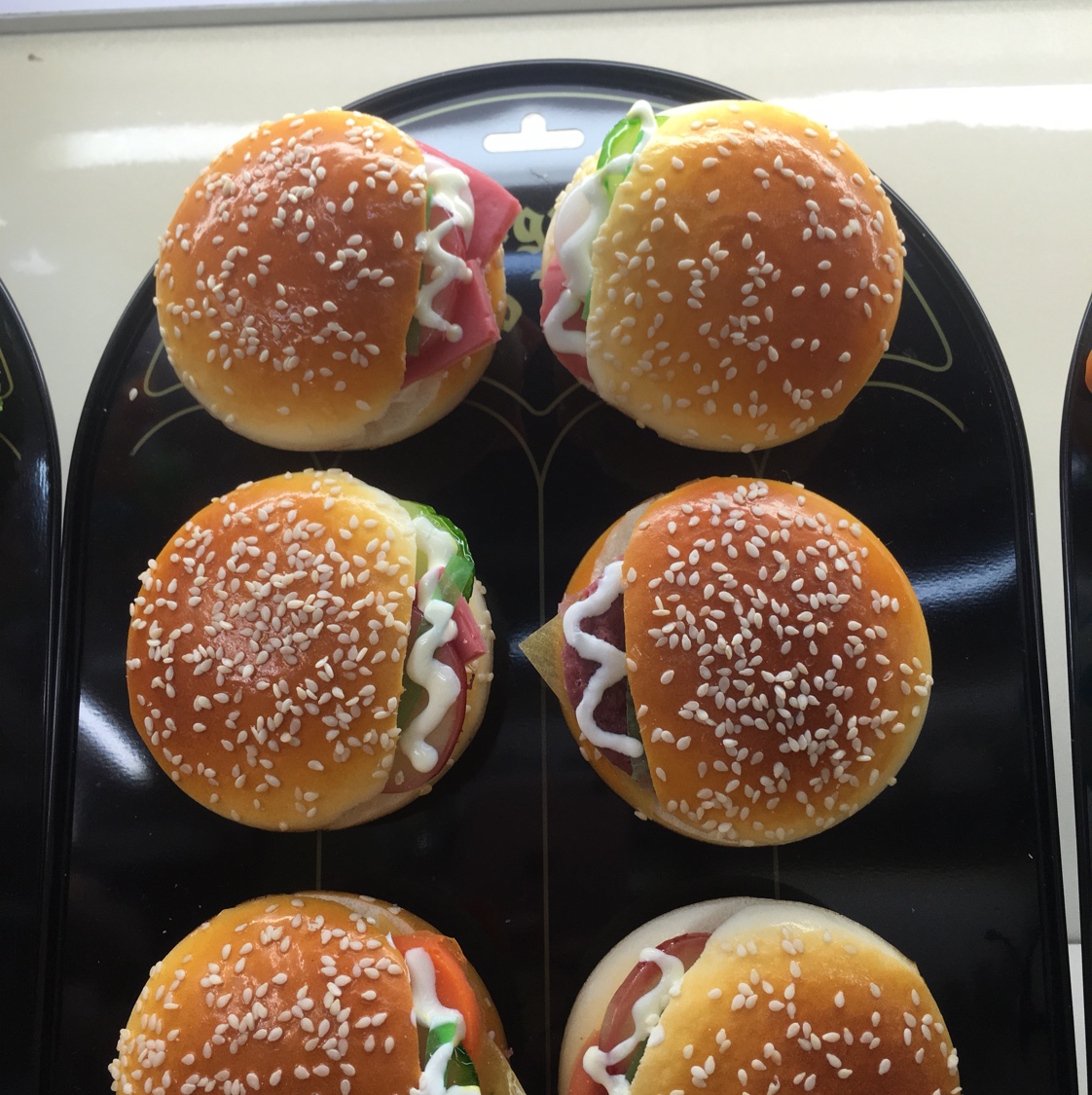 Refrigerator magnet