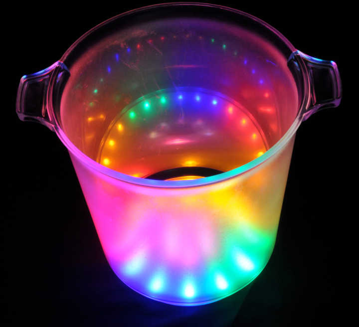 感应发光杯/闪光酒吧用品/感应发光杯细节图