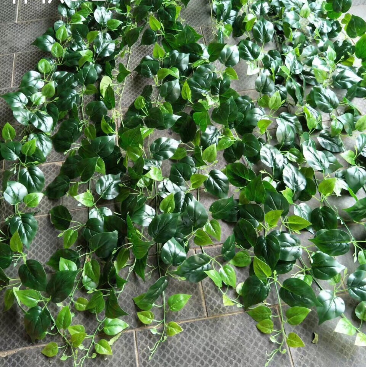 高仿真藤条假花藤条葡萄树叶吊顶管道装饰藤蔓塑料绿植物缠绕遮挡