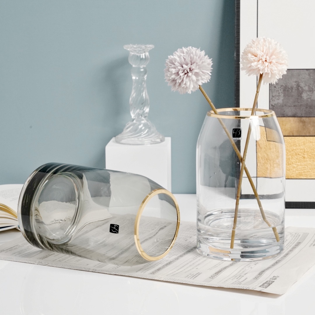 Nordic minimalist and light luxury hand-painted gold glass vases, creative design style, countertop flower arrangement, home decoration factory direct sales and wholesale