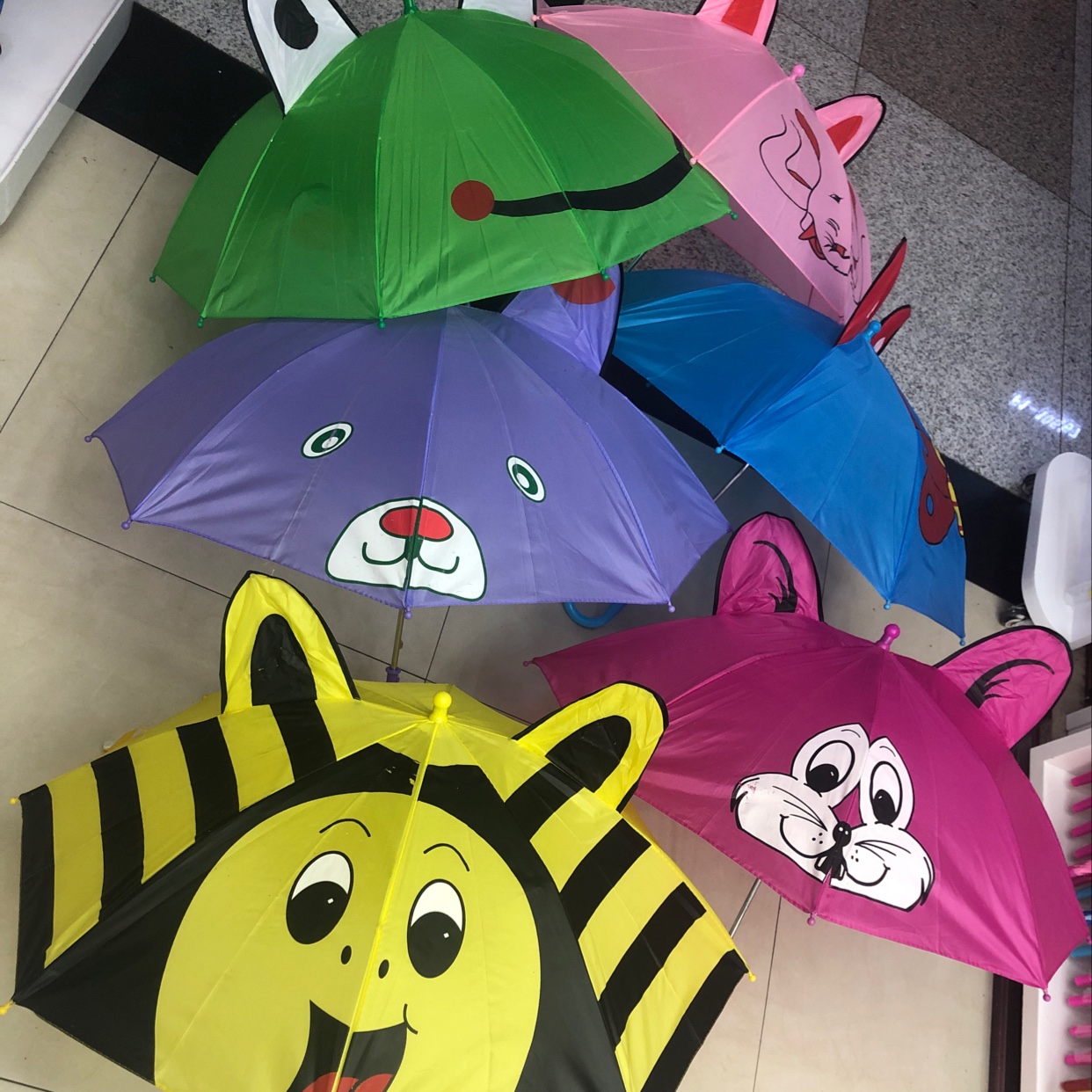 Children's shaped umbrella