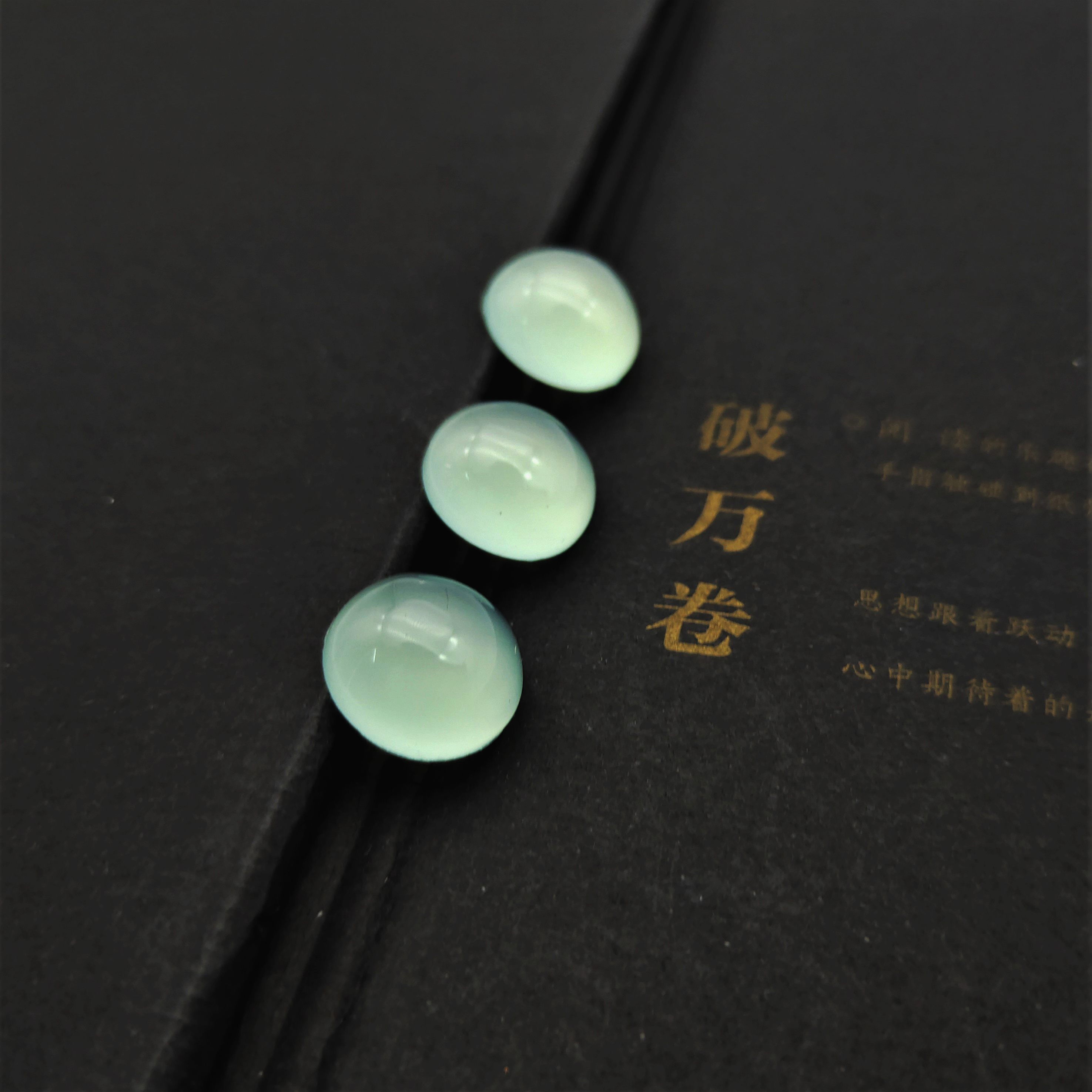 微供热卖仿猫眼树脂光感戒面平底光面圆形16mm手工DIY工艺品配详情图8