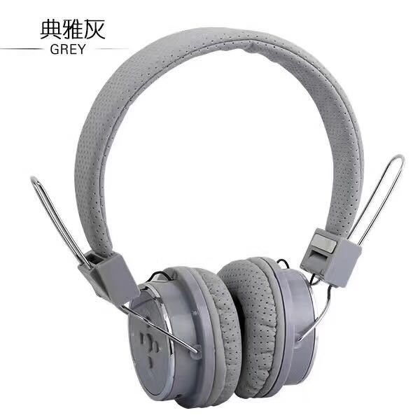 B05 over-ear Bluetooth headphones, with TF headphones inserted, featuring radio, a best-selling Bluetooth sports headphones, and earplugs details Picture