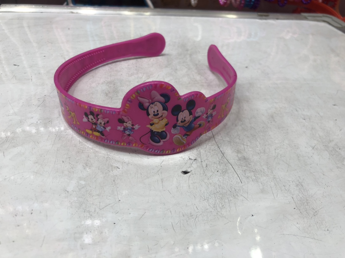 Watch head clasp marks Mickey
