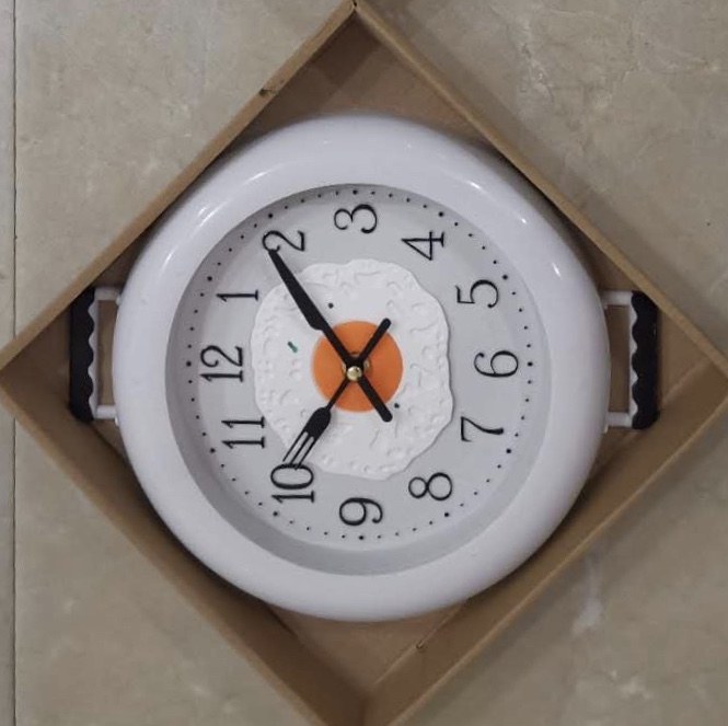 平底锅造型厨房家居简约风格挂钟