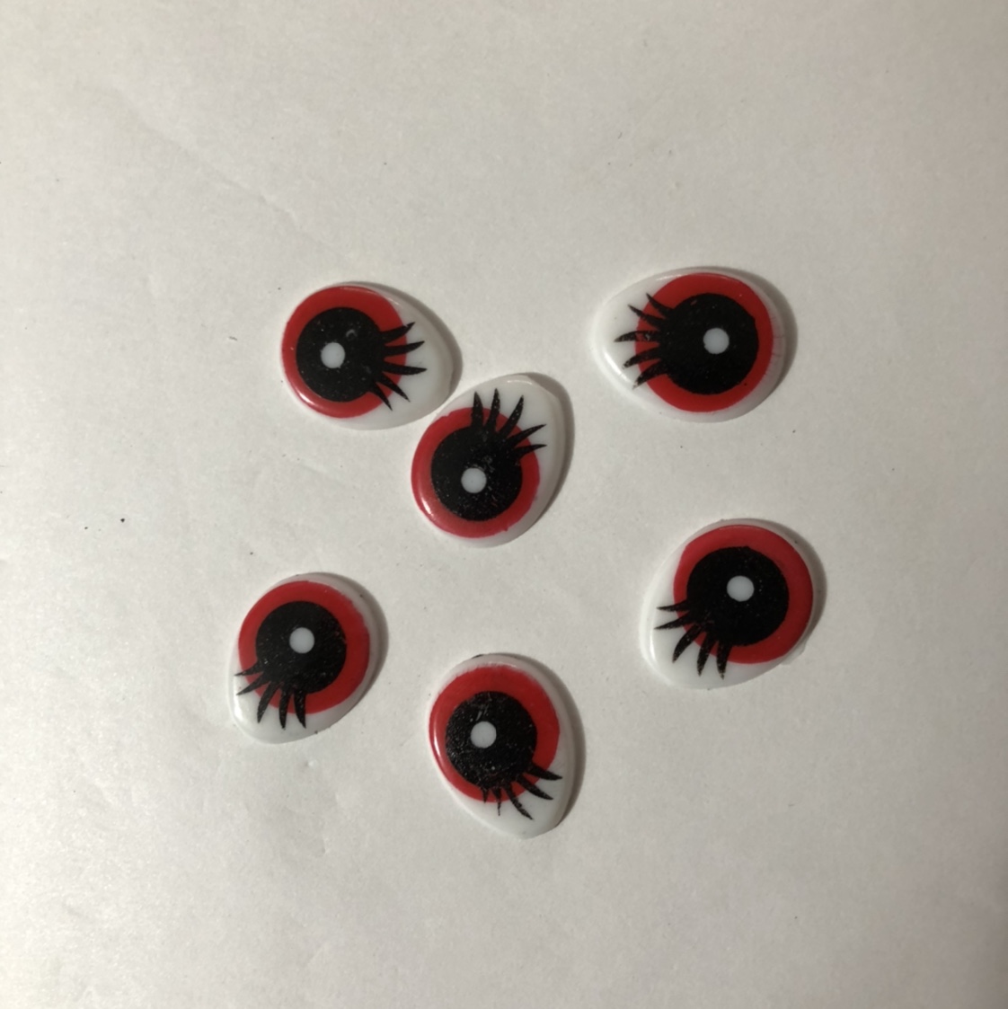 卡通眼.红色眉眼睛