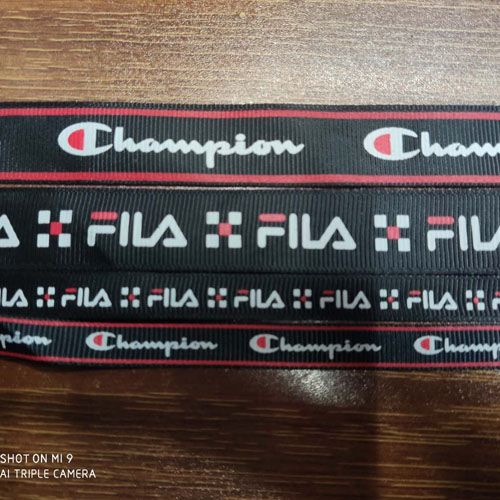 Factory direct sales of 1cm printed ribbons, ribbed ribbons, printed ribbons, polyester ribbons and webbing. Available in stock