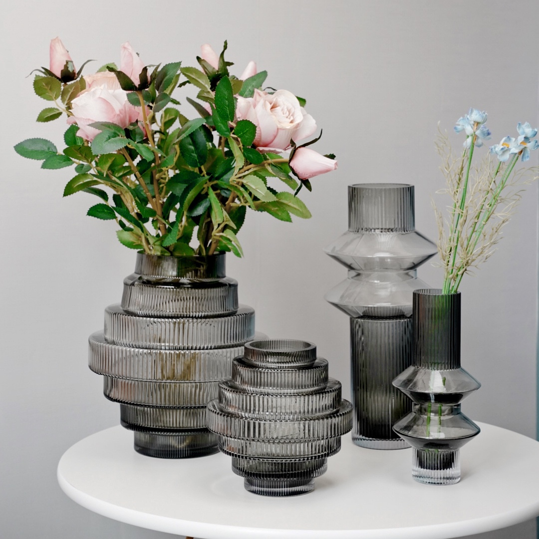 Simple modern creative glass vase layout living room table flower model between home decoration manufacturers wholesale thumbnail