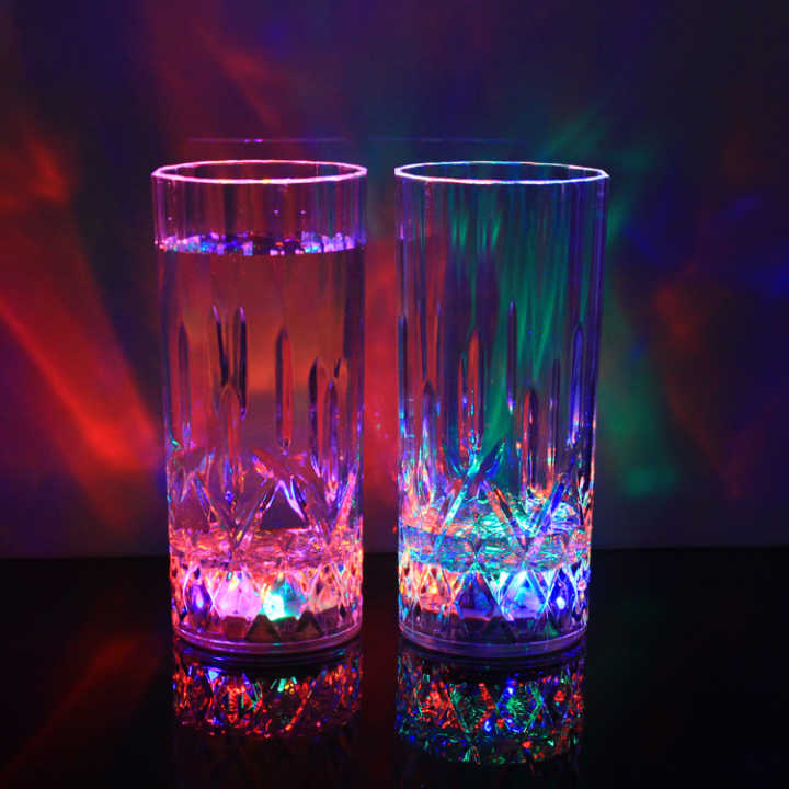 炫彩感应闪光杯婚庆用品爆款产品，各式各样闪光电子产品和玩具开关大可乐杯详情图7