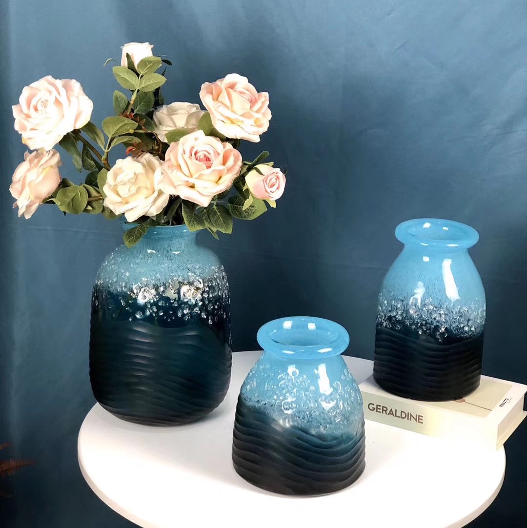 Glass bottle engravings, home glass vases, creative flower arrangements, office decorations, preserved flowers, crystal balls, handicrafts, glass handicrafts