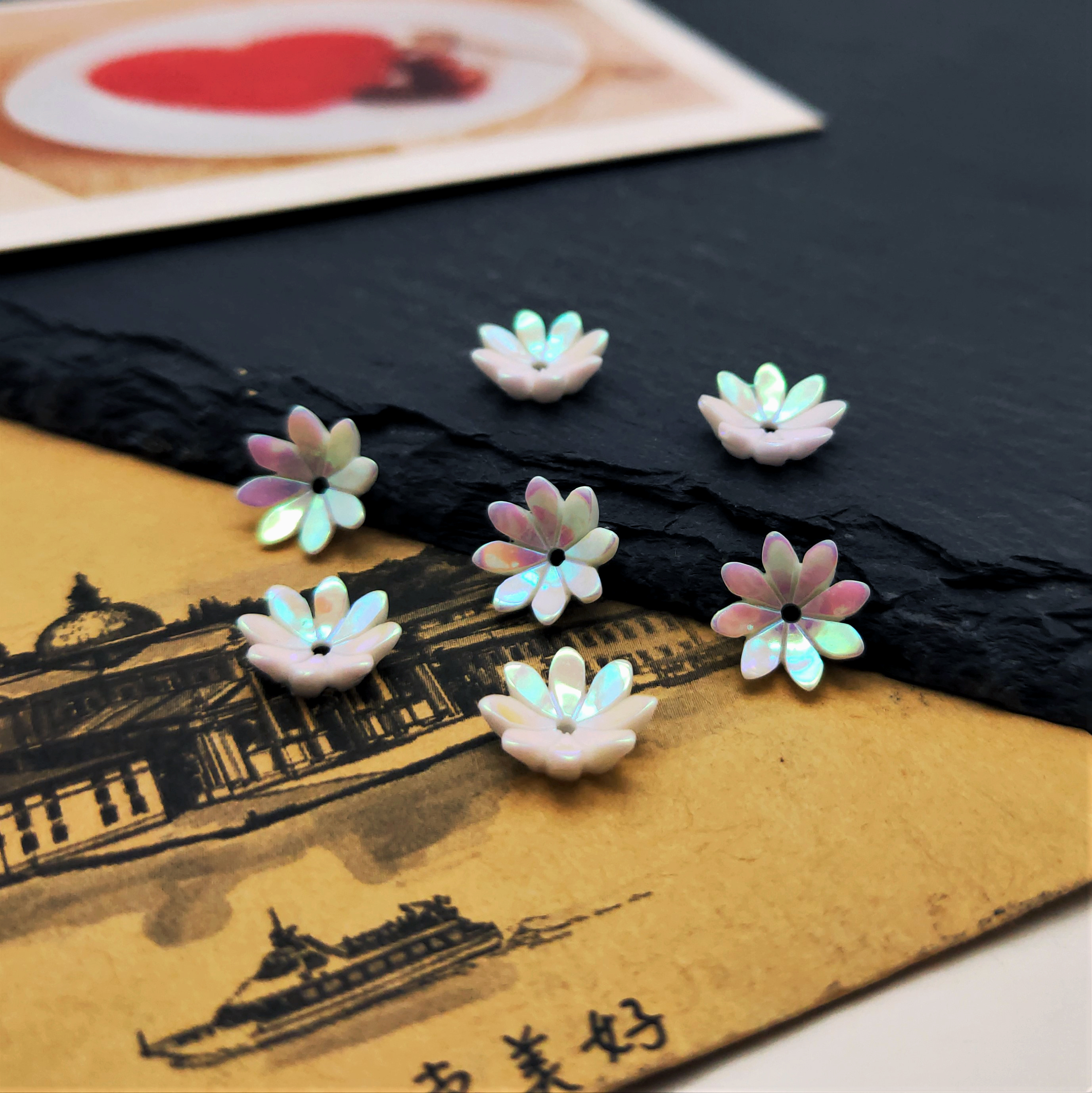 New nail art imitation shell flower accessory, a popular bestseller, 10mm eight-petal AB lotus handmade DIY accessory, headwear accessory detail image 3