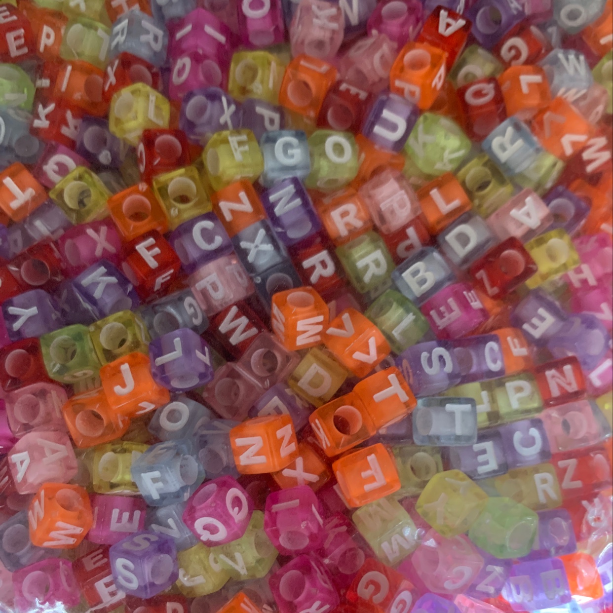 Acrylic letter beads