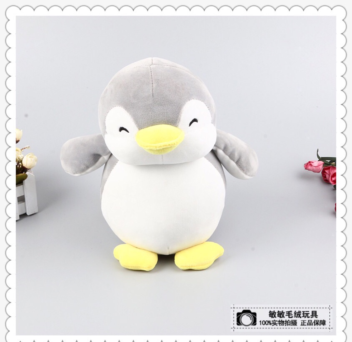 The fabric of plush toys, figurines and dolls is soft, fine and smooth. Factory direct sales