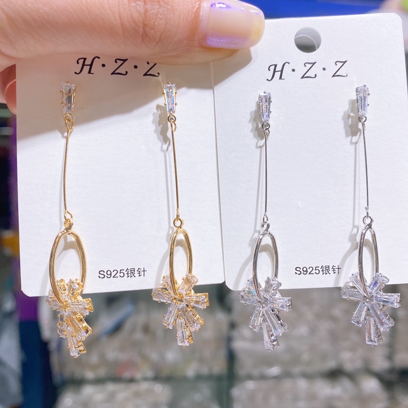 Zircon earrings thumbnail