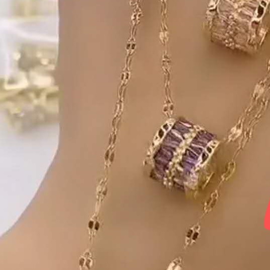 Zircon copper electroplated real gold waist pendant for fashionable women (Single pendant without chain)