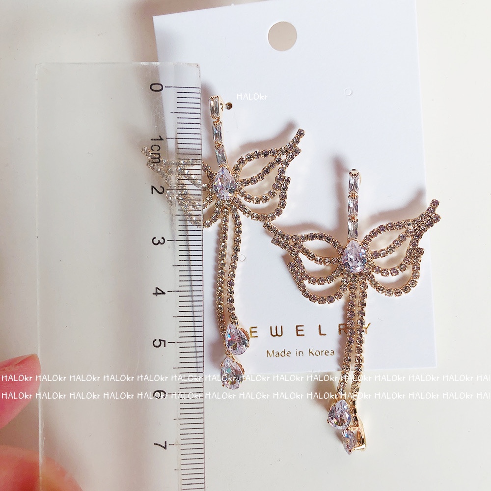 Authentic Dongdaemun fine sparkling white diamond upturned butterfly wings elegant two-diamond tassel stud earrings from South Korea Specification image